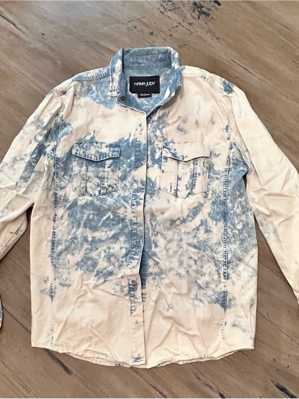 nANA judy Men’s Tie-Dye Shirt Jacket in Cream & Blue